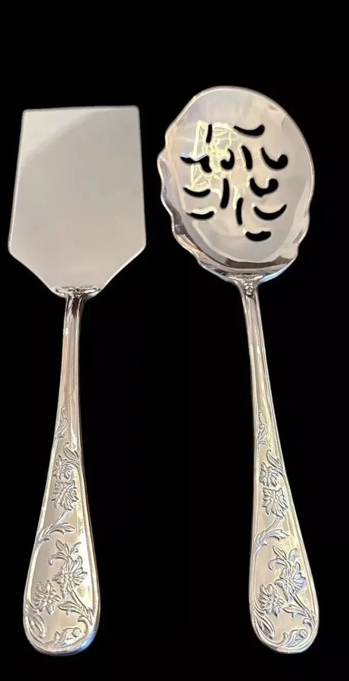 VTG Reed & Barton Stainless Serving Set Of 2 Queen’s Garden Discontinued (BB)